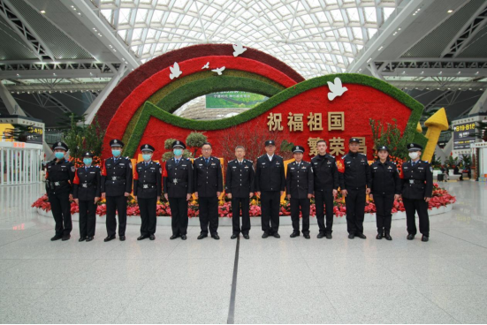 广东司法警官职业学院：万安中院长率队看望慰问支援铁路春运安保师生