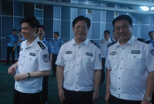 点击在新窗口打开大图