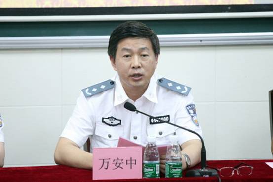 点击在新窗口打开大图