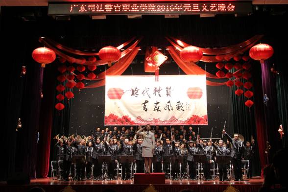 点击在新窗口打开大图